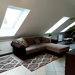 A Mecsek Gyoengye Apartmanhaz Pécs