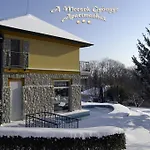Apartment A Mecsek Gyoengye Apartmanhaz