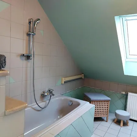 A Mecsek Gyoengye Apartmanhaz 佩奇