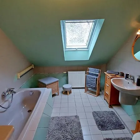 A Mecsek Gyoengye Apartmanhaz 公寓