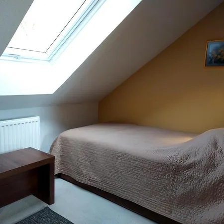 A Mecsek Gyoengye Apartmanhaz Διαμέρισμα
