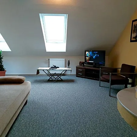 Apartment A Mecsek Gyoengye Apartmanhaz Pécs