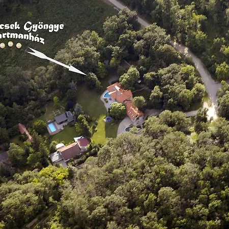 A Mecsek Gyoengye Apartmanhaz Διαμέρισμα