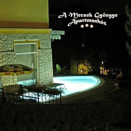 A Mecsek Gyoengye Apartmanhaz Pécs