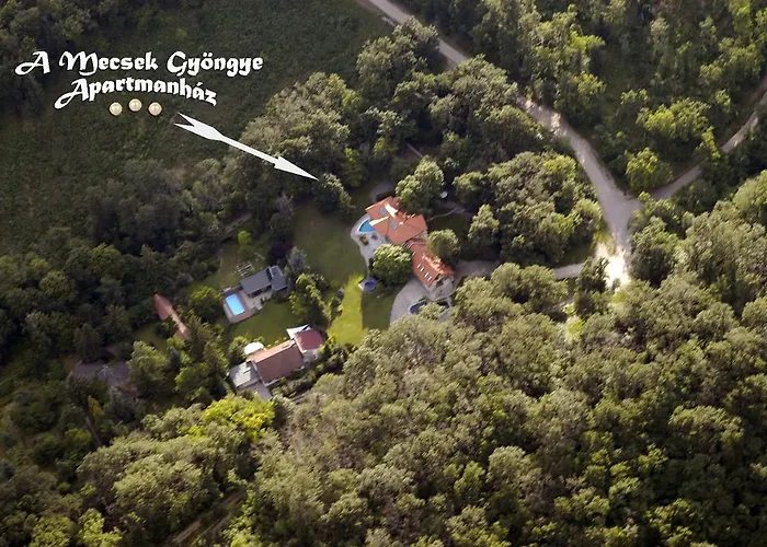 A Mecsek Gyoengye Apartmanhaz Apartament
