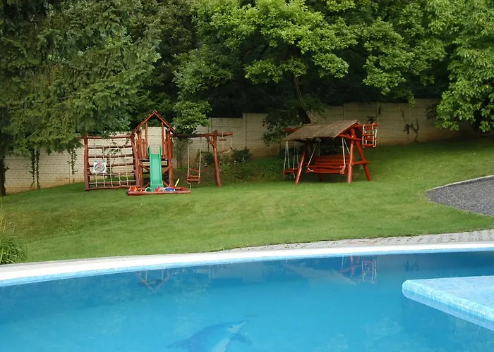 Apartament A Mecsek Gyoengye Apartmanhaz