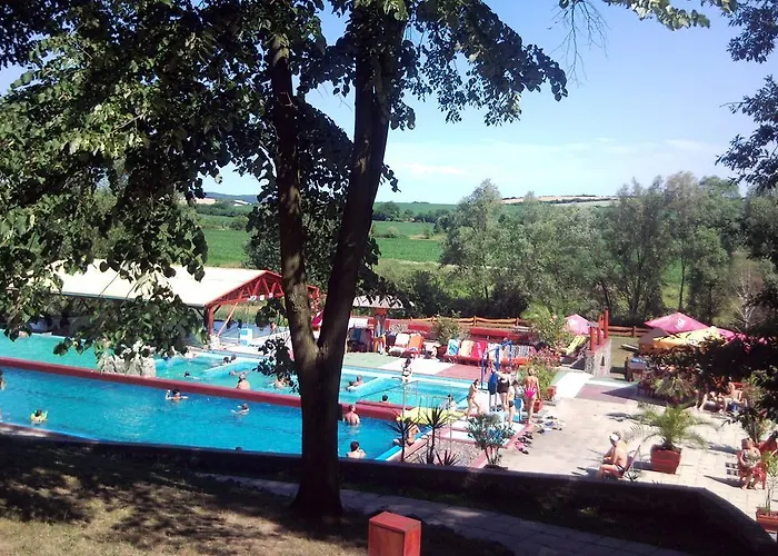 A Mecsek Gyoengye Apartmanhaz * Beci