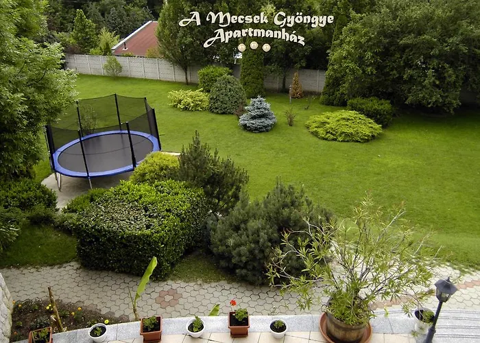 Apartament A Mecsek Gyoengye Apartmanhaz *